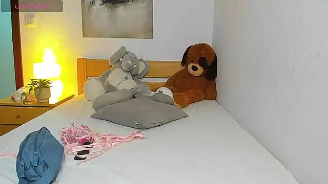 KinkyCharlotteee webcams show profile image 