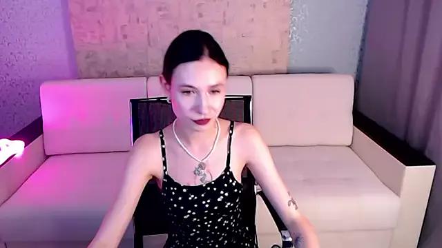 KiraBennett webcams show profile image 