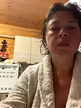 Kiramagic from StripChat is Freechat
