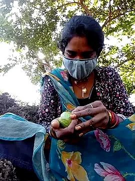 Kiran12xxx from StripChat is Freechat