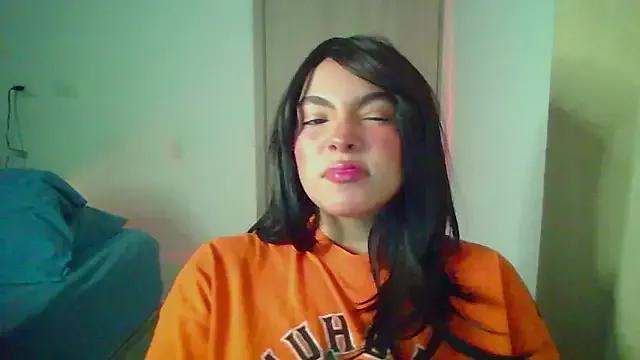 Kiri_Cutee from StripChat