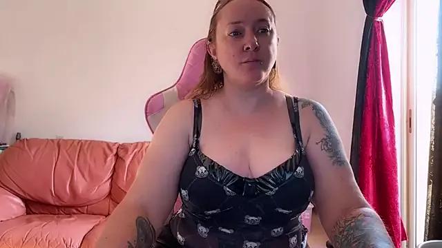 Kisicaxx webcams show profile image 