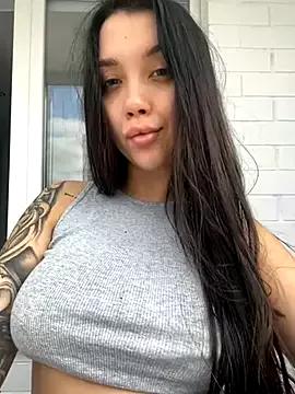 kiss_Lissa from StripChat is Freechat