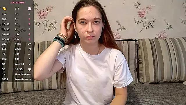 KissKarina from StripChat is Freechat