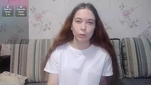 KissKarina from StripChat is Freechat