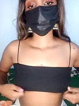 kissy_doll from StripChat