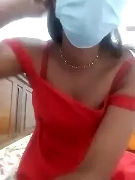 kissy_doll from StripChat