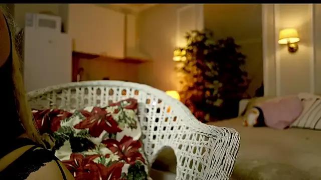 kissy_kissi from StripChat