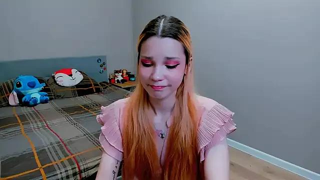 Kitten_Alissa from StripChat