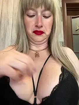 Kittenforyou from StripChat