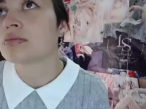 KittenMiss_ from StripChat is Freechat