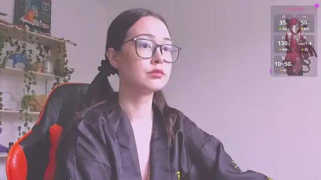 kittenrisha from StripChat