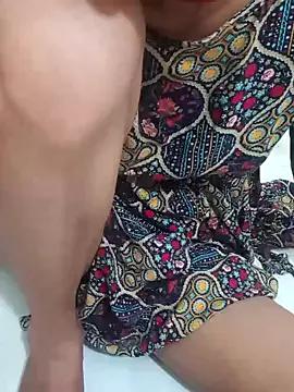 Kittu-rani66 from StripChat