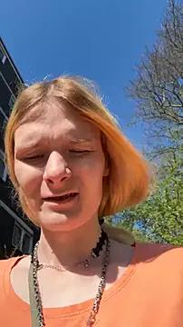 kitty-emz from StripChat