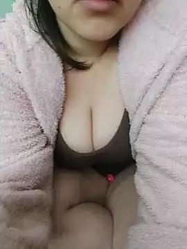 kitty_2000 from StripChat