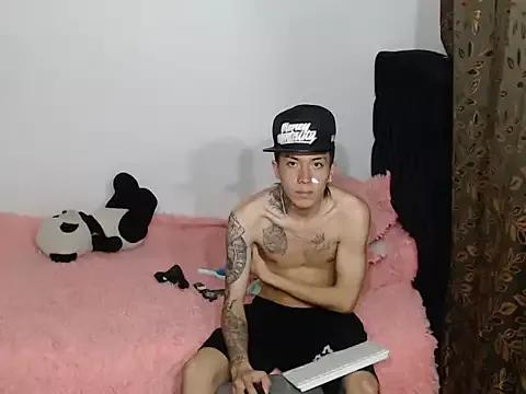 Kitty_and_jake from StripChat