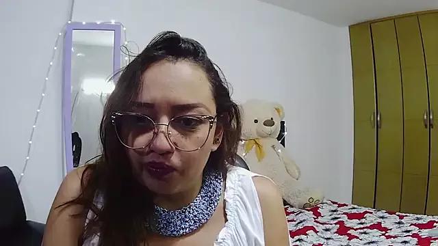 Kitty_cute10 webcams show profile image 
