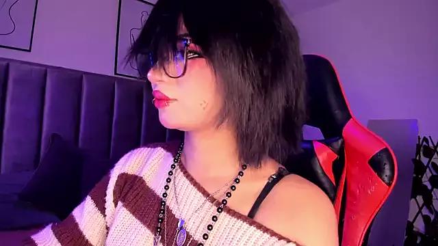 Kitty_Gang from StripChat is Freechat