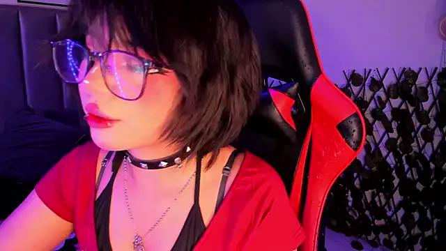 Kitty_Gang from StripChat is Freechat