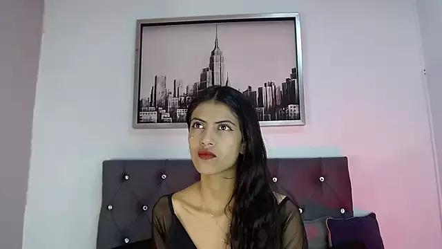 Kitty_gh1 from StripChat