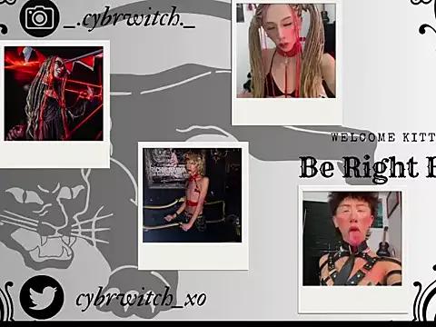 kitty_vaal from StripChat