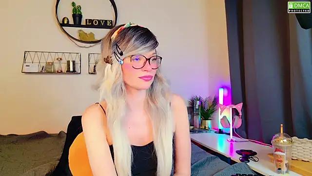 Kittychatte from StripChat