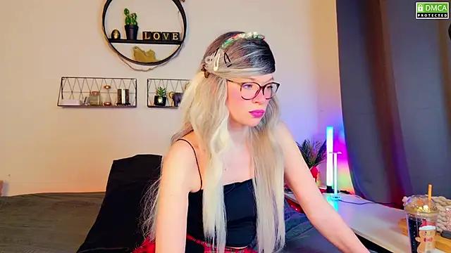 Kittychatte from StripChat
