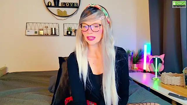 Kittychatte from StripChat