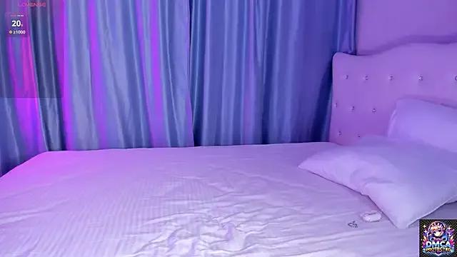 kittydollplay18 from StripChat