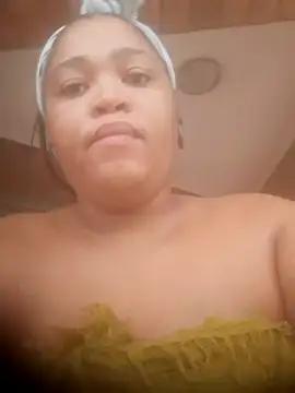 kittydollyx02 from StripChat