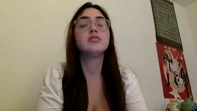 kittygrl302 from StripChat