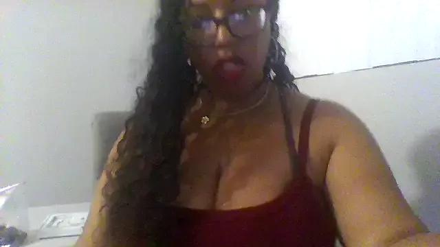 KittyKayla from StripChat is Freechat