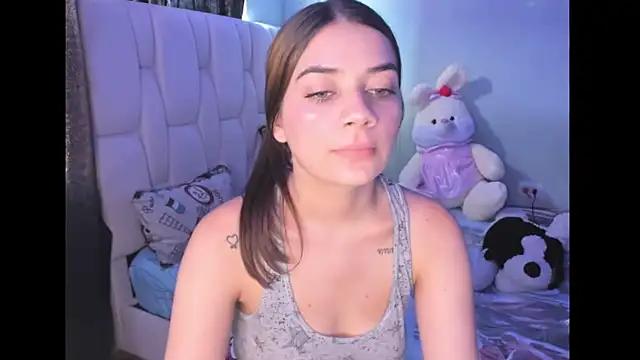 KittyKlum from StripChat