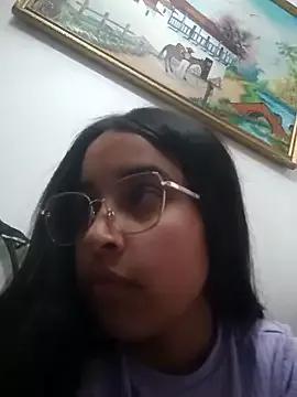 Kittyping17 on StripChat