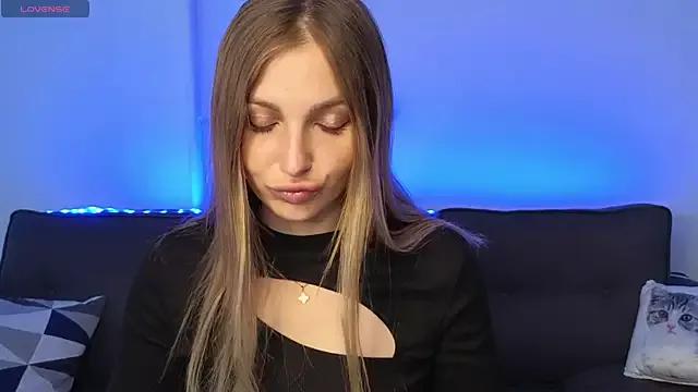 KittyYoda from StripChat