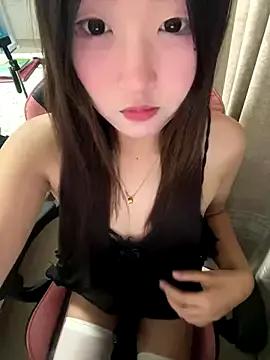 kkkiii889 from StripChat