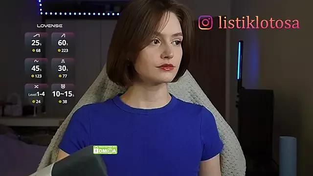 kookome from StripChat