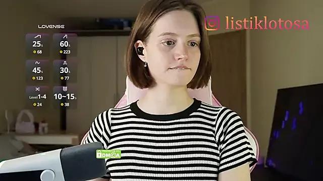 kookome from StripChat