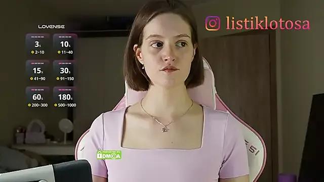 kookome from StripChat