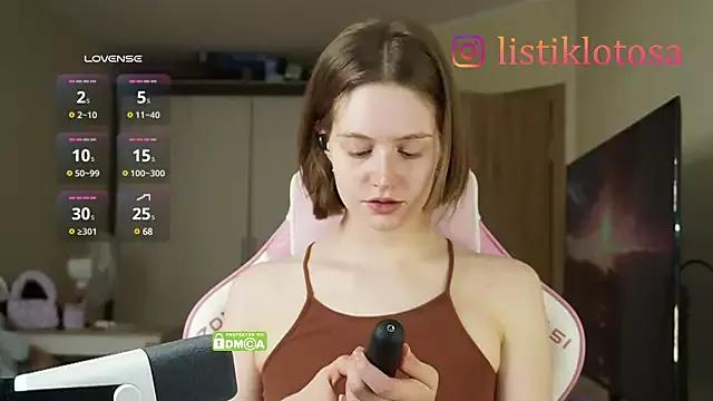 kookome from StripChat