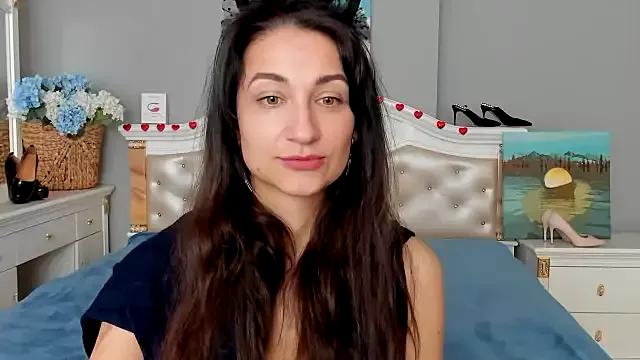 KorriNaughty from StripChat
