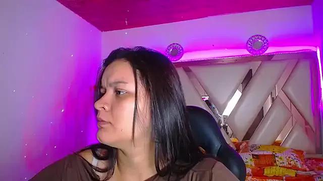 Kriss_sweetboobs10 webcams show profile image 