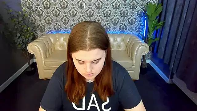 KristiMoons from StripChat is Freechat