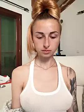 Photos of kylie_blck from StripChat is Freechat