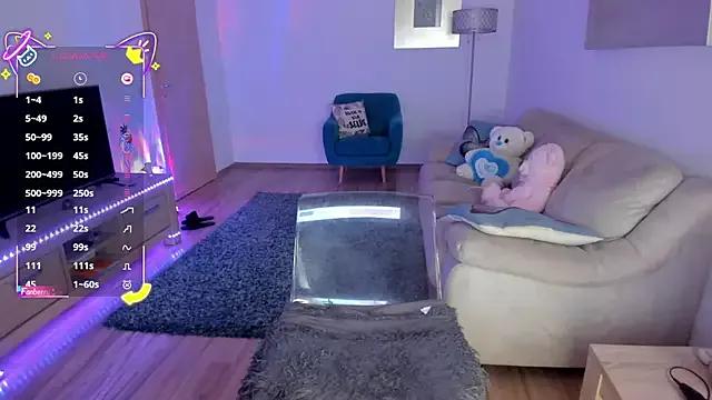 kylieety from StripChat is Freechat