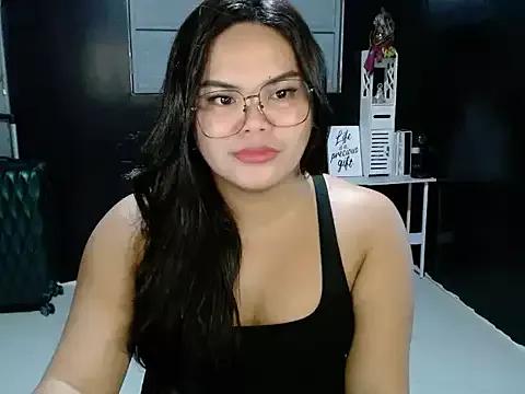 KylieSmith from StripChat is Freechat