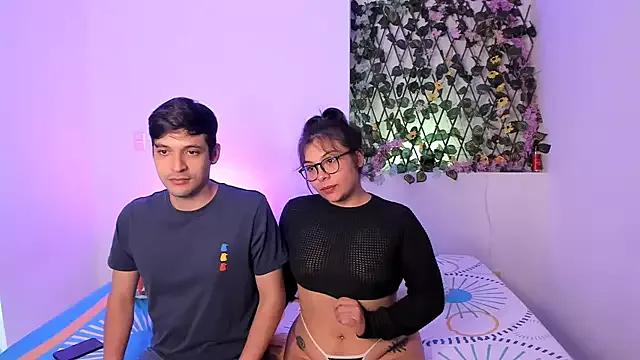 Kylietimothee webcams show profile image 
