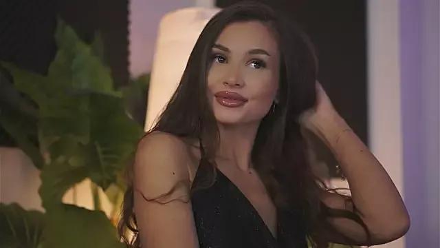 KyssaraPlay from StripChat is Freechat