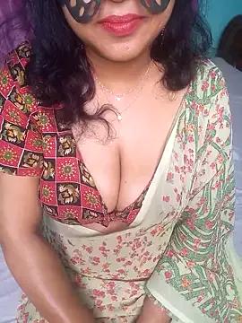 Laaly_Sona from StripChat