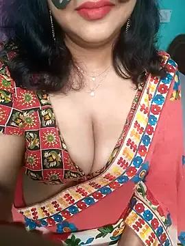 Laaly_Sona from StripChat